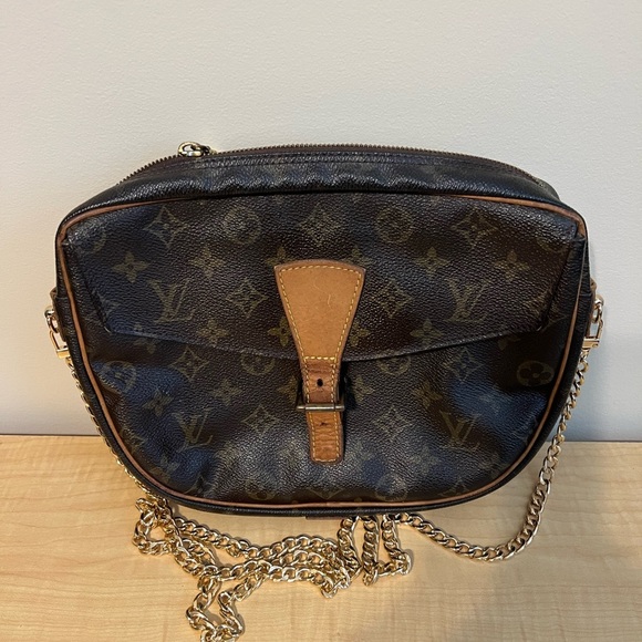LV Monogram Juene Fille GM Crossbody - Picture 1 of 11